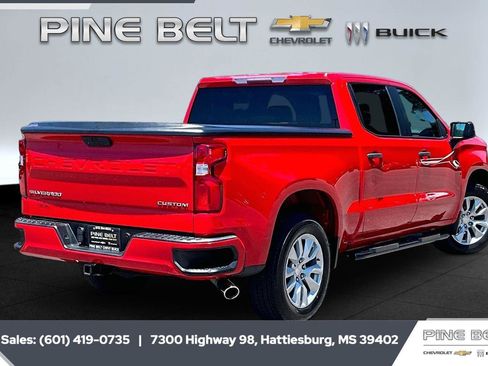 Used 2019 Chevrolet Silverado 1500 Custom w/ Custom Convenience Package RWD image 12