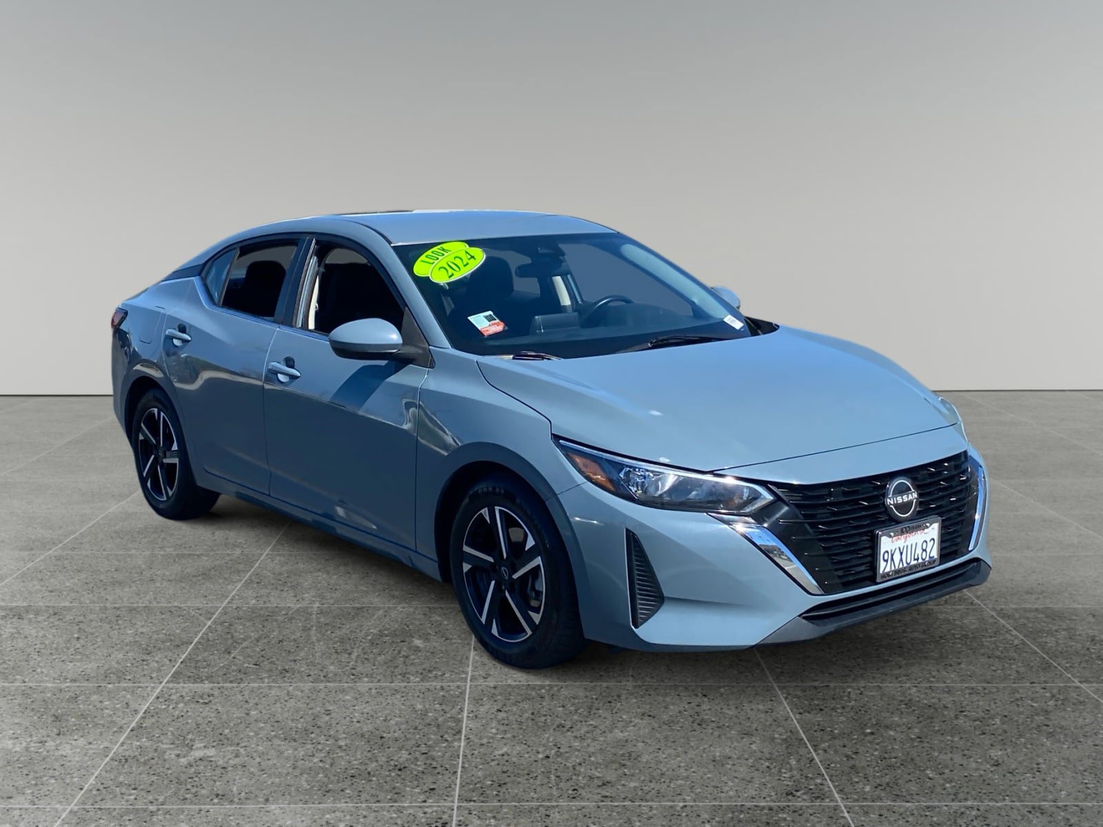 Used 2024 Nissan Sentra SV FWD image 7