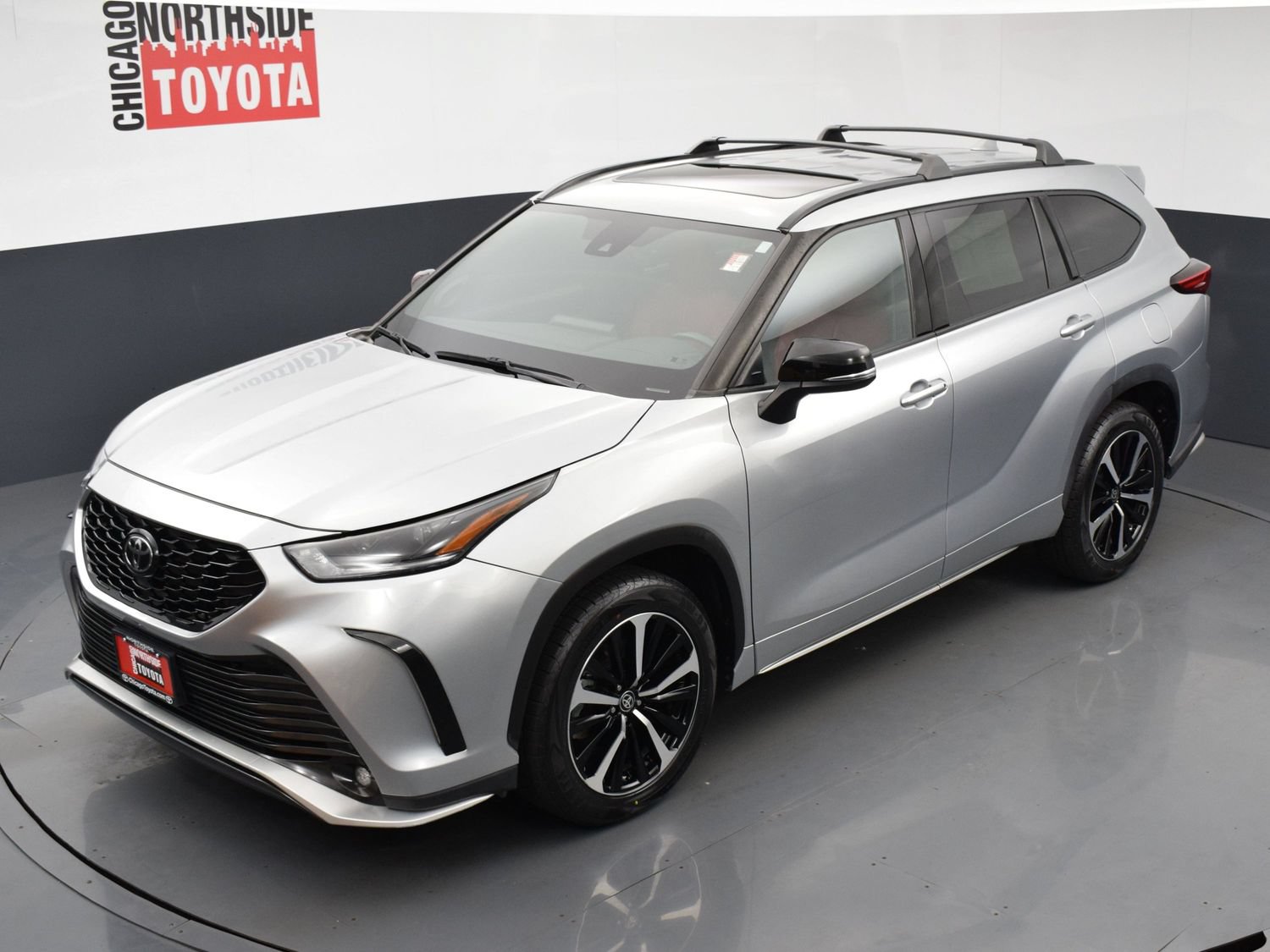 Used 2022 Toyota Highlander XSE AWD/4WD image 29