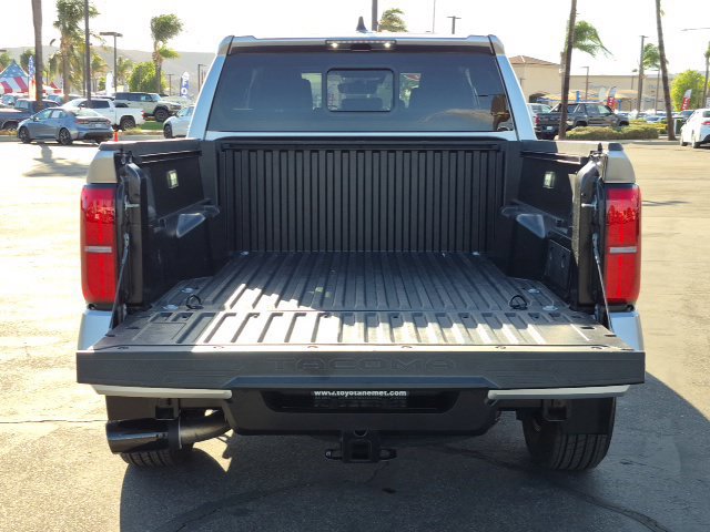 Used 2024 Toyota Tacoma TRD Sport w/ TRD Sport Upgrade Package AWD/4WD image 7