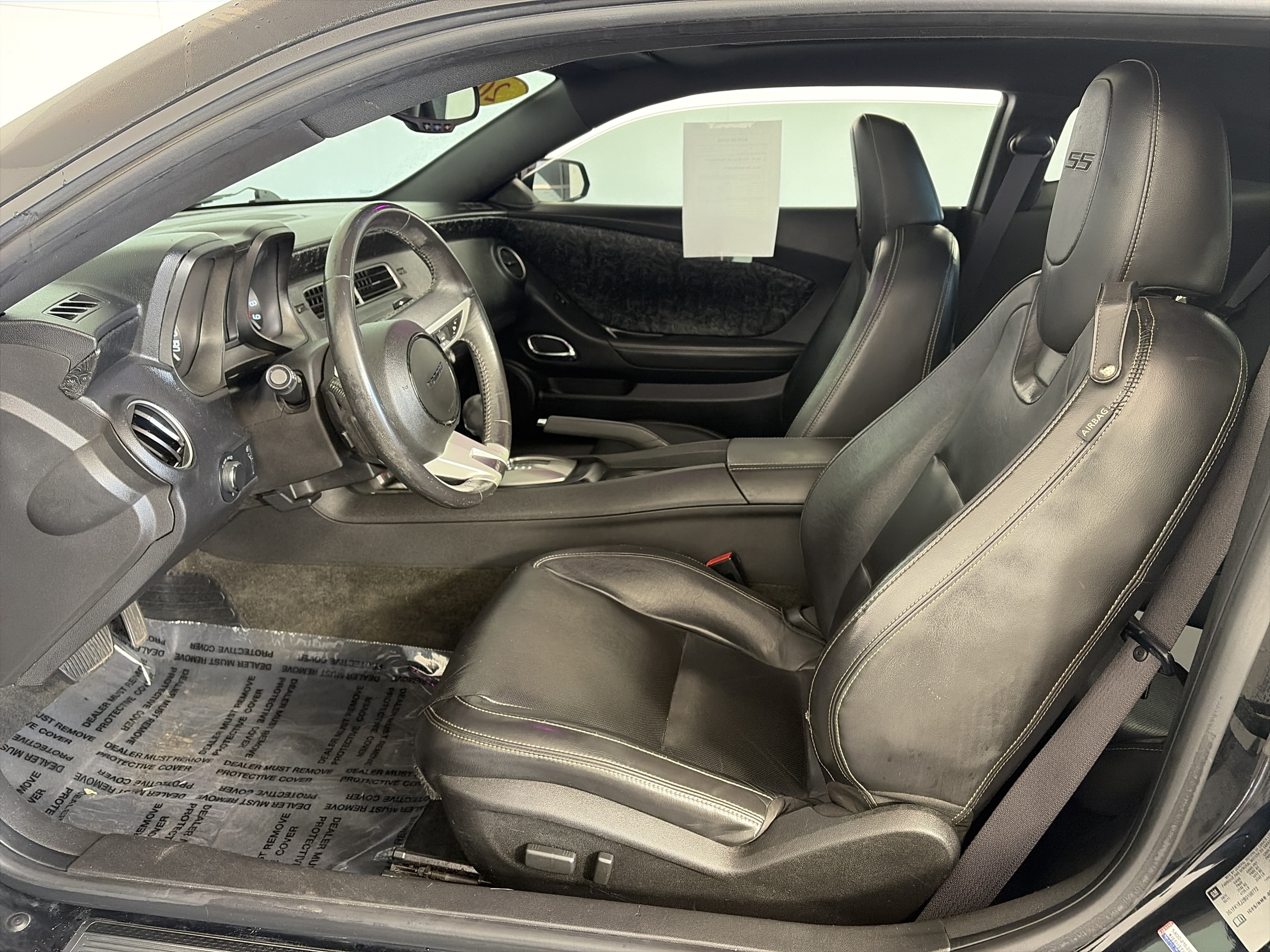 Used 2011 Chevrolet Camaro SS RWD image 5