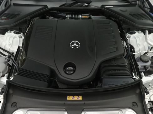 New 2026 Mercedes-Benz E 450 4MATIC Sedan image 11