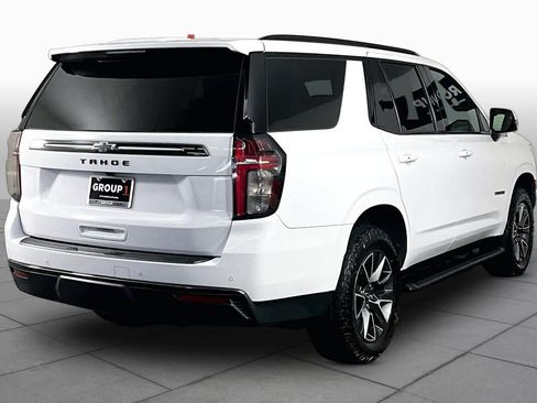 Used 2021 Chevrolet Tahoe Z71 w/ Luxury Package AWD/4WD image 12