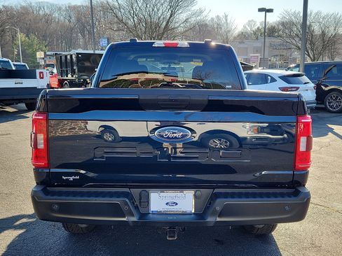 Used 2023 Ford F150 XL w/ Trailer Tow Package image 5