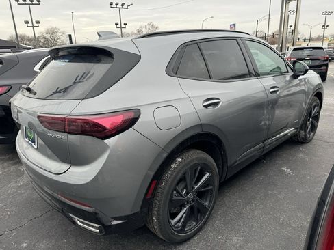 Used 2025 Buick Envision Sport Touring image 3