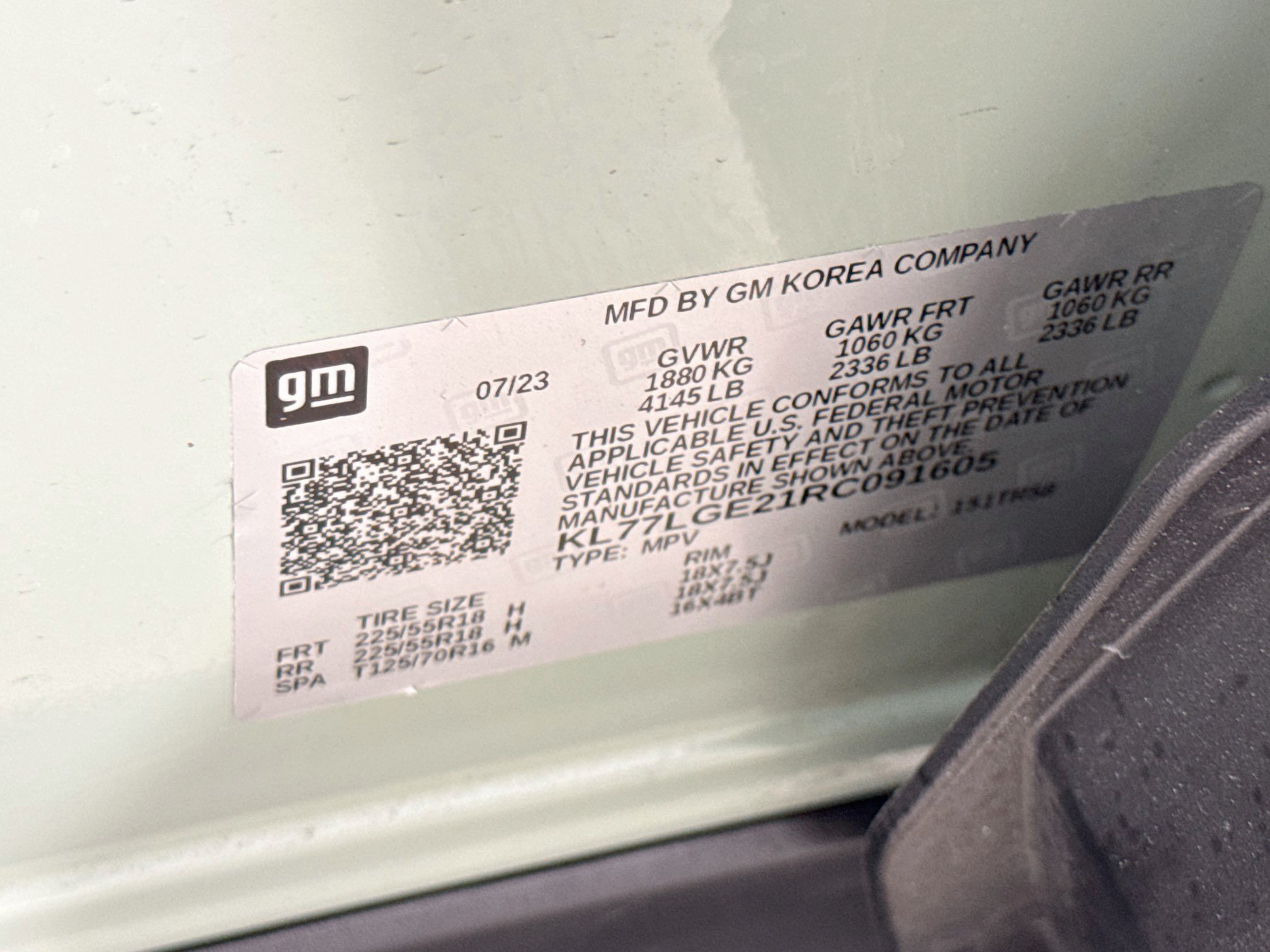 Used 2024 Chevrolet Trax RS FWD image 33