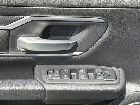 Used 2025 RAM 1500 Big Horn AWD/4WD image 21