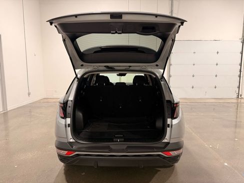 Used 2022 Hyundai Tucson SEL w/ Cargo Package image 9