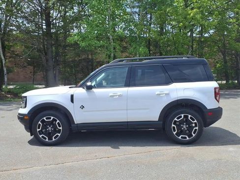 Used 2023 Ford Bronco Sport Outer Banks w/ Tech Package AWD/4WD image 8