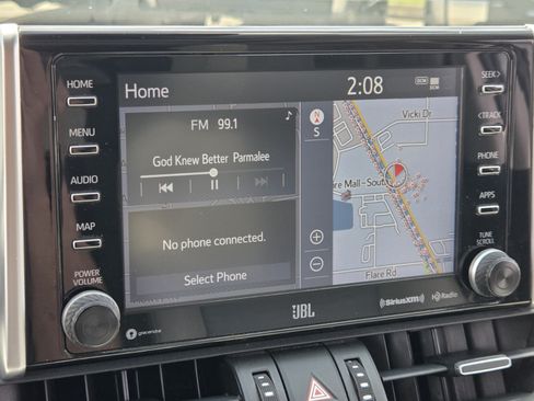 Used 2020 Toyota RAV4 Limited FWD image 20