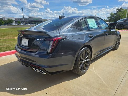 New 2026 Cadillac CT5 V RWD image 5