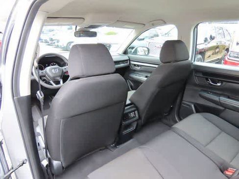 Used 2023 Honda CR-V LX image 14