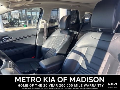 Used 2023 Kia Sportage SX Prestige image 15