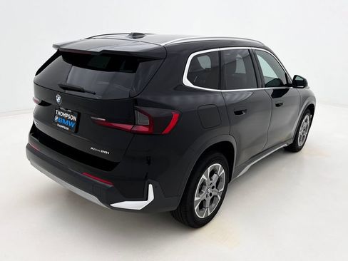 Used 2027 BMW X1 xDrive28i AWD/4WD image 5