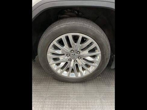 Used 2019 GMC Sierra 1500 Denali w/ Denali Ultimate Package AWD/4WD image 39