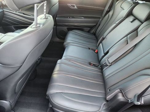 Used 2024 Genesis GV80 2.5T image 27