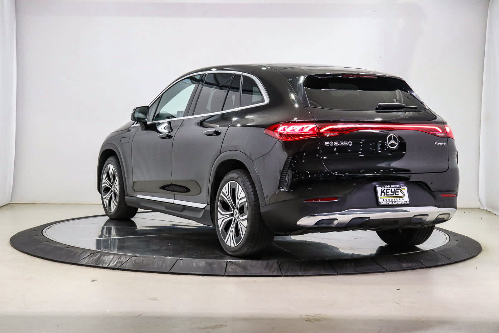 Certified 2023 Mercedes-Benz EQE 350+ 4MATIC SUV image 2
