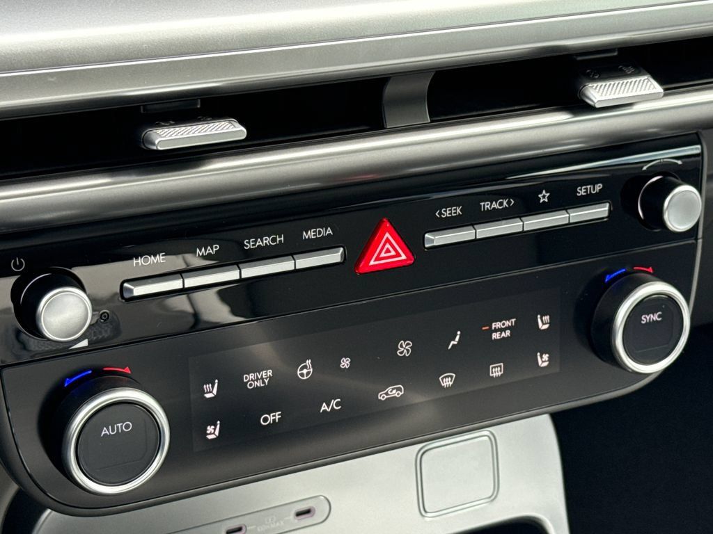 New 2026 Hyundai Ioniq 9 SEL AWD/4WD image 25