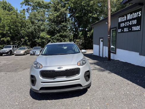 Used 2017 Kia Sportage LX w/ LX Popular Package FWD image 15