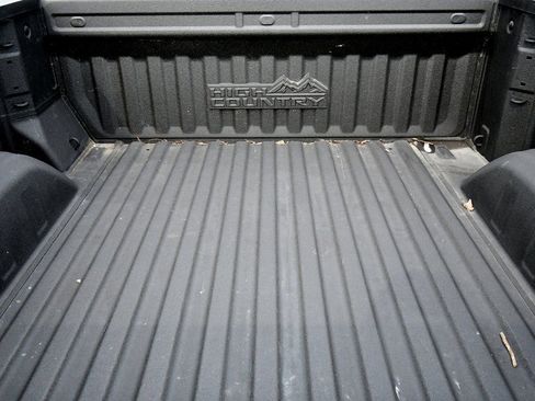 Used 2023 Chevrolet Silverado 1500 High Country w/ High Country Premium Package AWD/4WD image 13