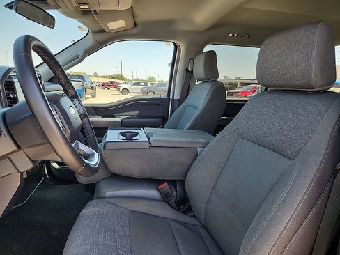 Used 2025 Ford F150 XLT w/ Equipment Group 301A Standard AWD/4WD image 9