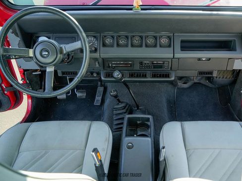 Used 1991 Jeep Wrangler Renegade image 44