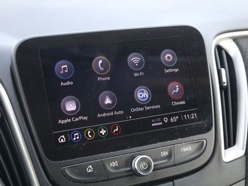 Used 2023 Chevrolet Malibu LT w/ Driver Confidence Package image 16