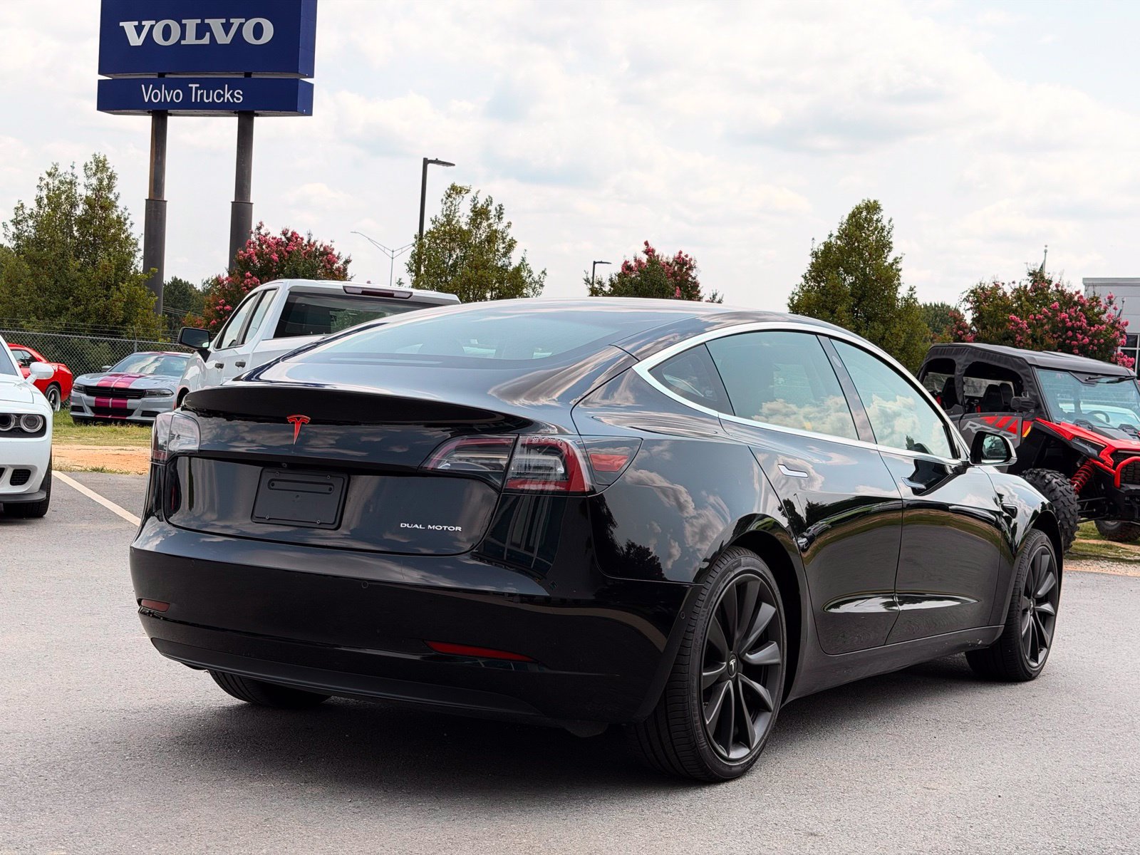 Used 2020 Tesla Model 3 Long Range AWD/4WD image 10