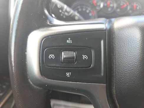 Used 2021 Chevrolet Silverado 1500 LT w/ Fleet Comfort Package AWD/4WD image 14