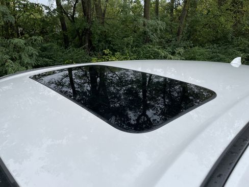 Certified 2024 Honda CR-V EX image 9