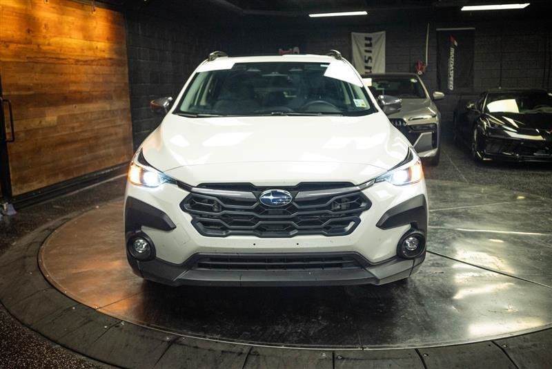 Used 2025 Subaru Crosstrek 2.5i Premium AWD/4WD image 4