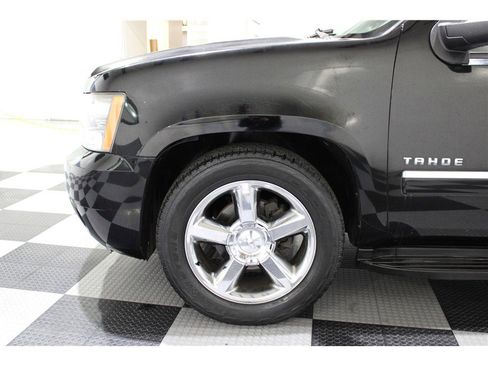 Used 2013 Chevrolet Tahoe LTZ image 9