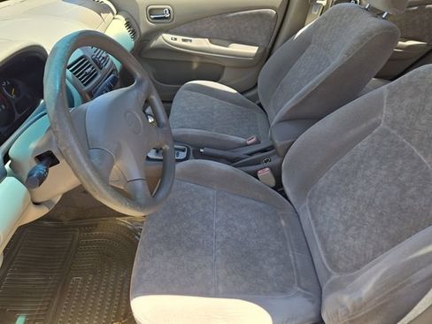 Used 2001 Nissan Sentra GXE FWD image 14