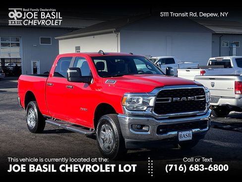 Used 2024 RAM 2500 Big Horn w/ Bed Utility Group image 1