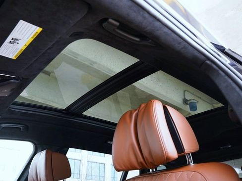 Used 2026 BMW X7 M60i AWD/4WD image 12
