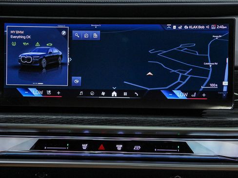 New 2026 BMW 740i 740i w/ Premium Package image 15