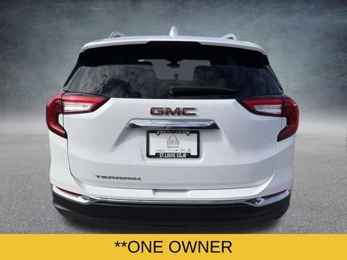 Used 2023 GMC Terrain SLT image 5
