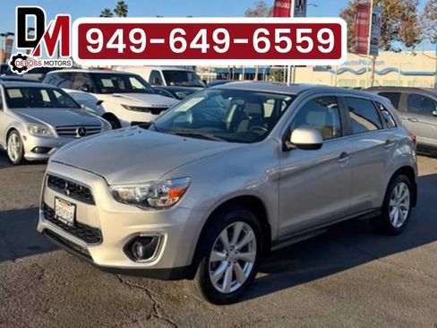 Used 2013 Mitsubishi Outlander Sport SE FWD image 1