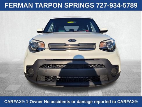 Used 2018 Kia Soul Base 4D Hatchback image 2