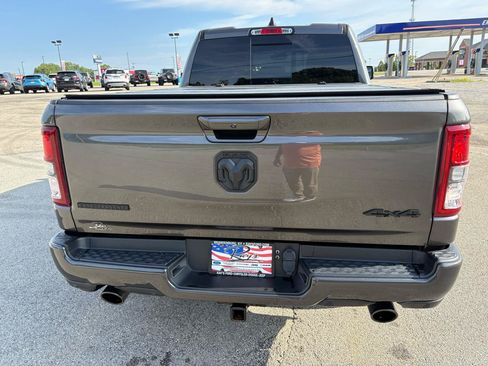 Used 2022 RAM 1500 Big Horn w/ Night Edition AWD/4WD image 5