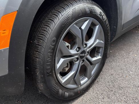 Used 2024 Kia Seltos S image 12