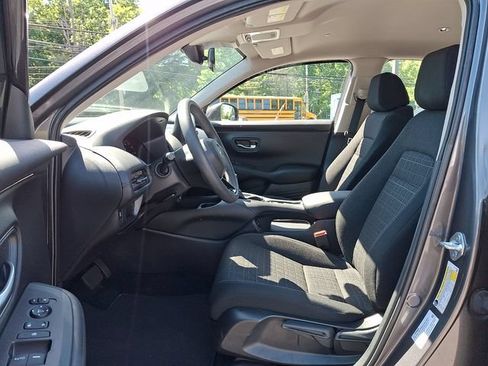 Used 2025 Honda HR-V LX image 14