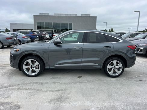 Certified 2025 Audi Q5 Premium Plus AWD/4WD image 8