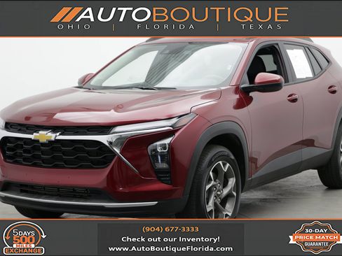 Used 2025 Chevrolet Trax LT w/ LT Convenience Package FWD image 1