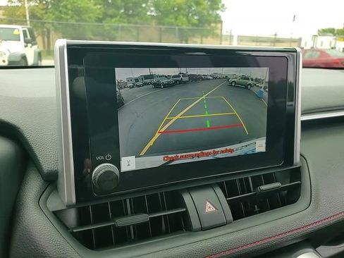 Used 2023 Toyota RAV4 SE image 20