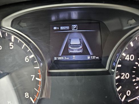 Used 2019 Nissan Pathfinder S AWD/4WD image 43