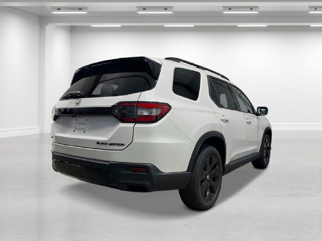 New 2026 Honda Pilot Black Edition image 8