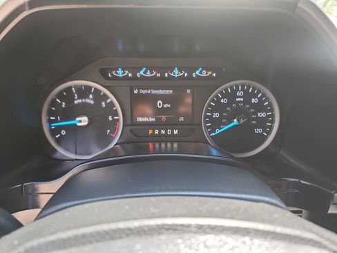 Used 2020 Ford Expedition XLT w/ FX4 Off-Road Package AWD/4WD image 22