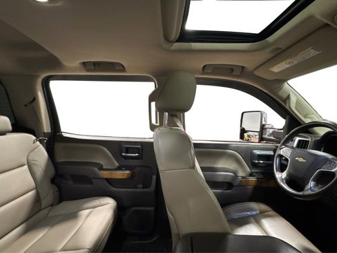 Used 2015 Chevrolet Silverado 3500 LTZ w/ Duramax Plus Package image 42