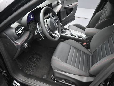 New 2025 Dodge Hornet R/T image 9